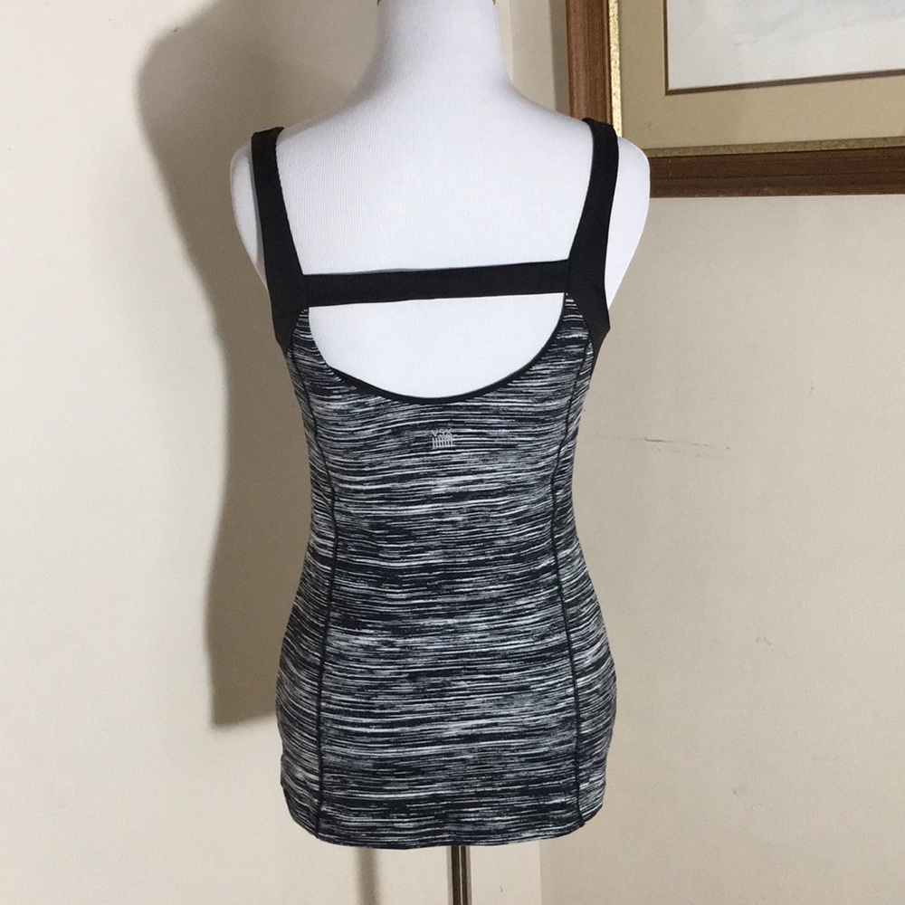VSX Sport by Victoria's Secret Athletic tank - Picture 4 of 7